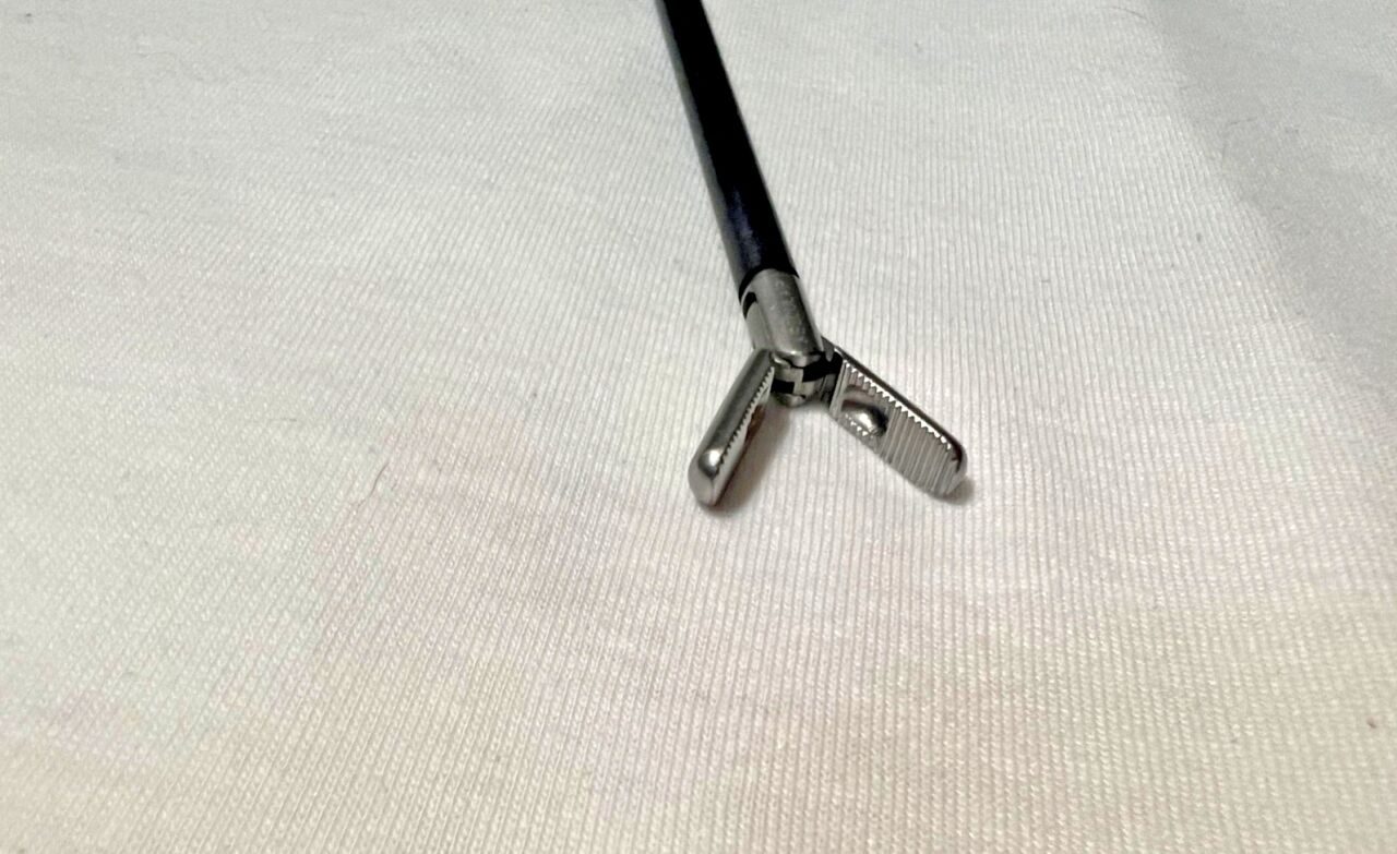 AESCULAP PO753R ADTEC Monopolar Bullet Nose Grasping Forcep — photo 3