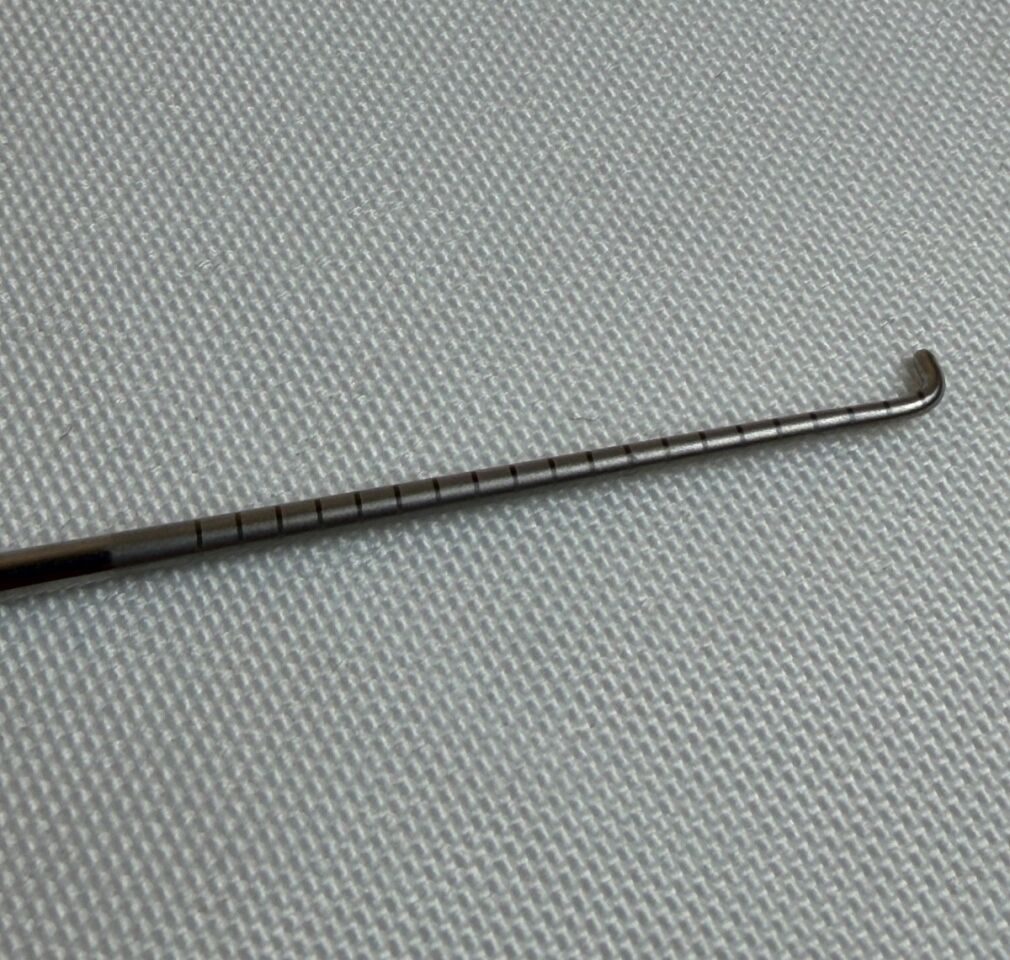 DYONICS 3856 Arthroscopy Probe 3mm x 90deg Tip Calibrated Hook Probe — photo 4