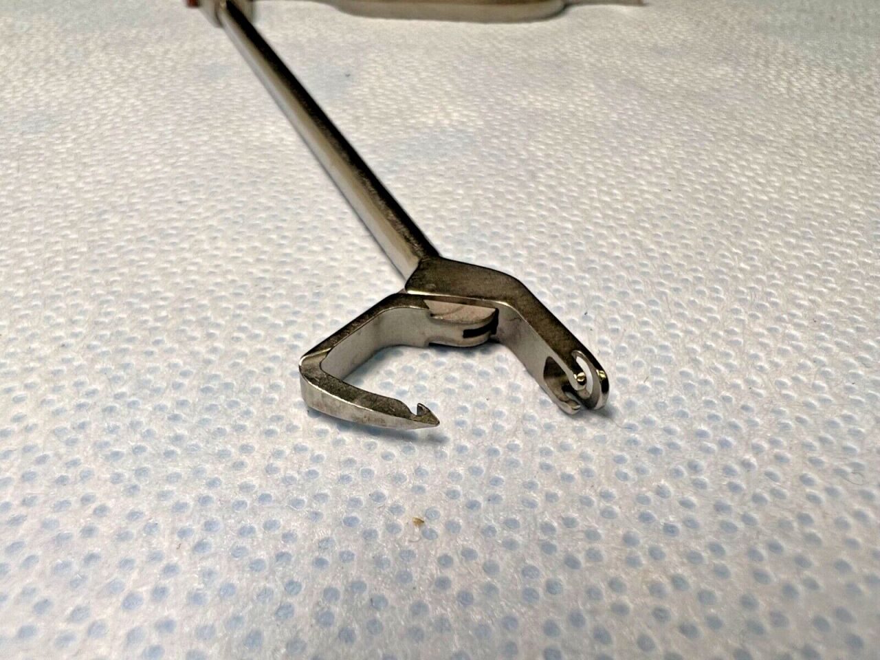 ARTHROTEK 901070 Arthroscopic Mini Caspari Suture Punch Straight — photo 3