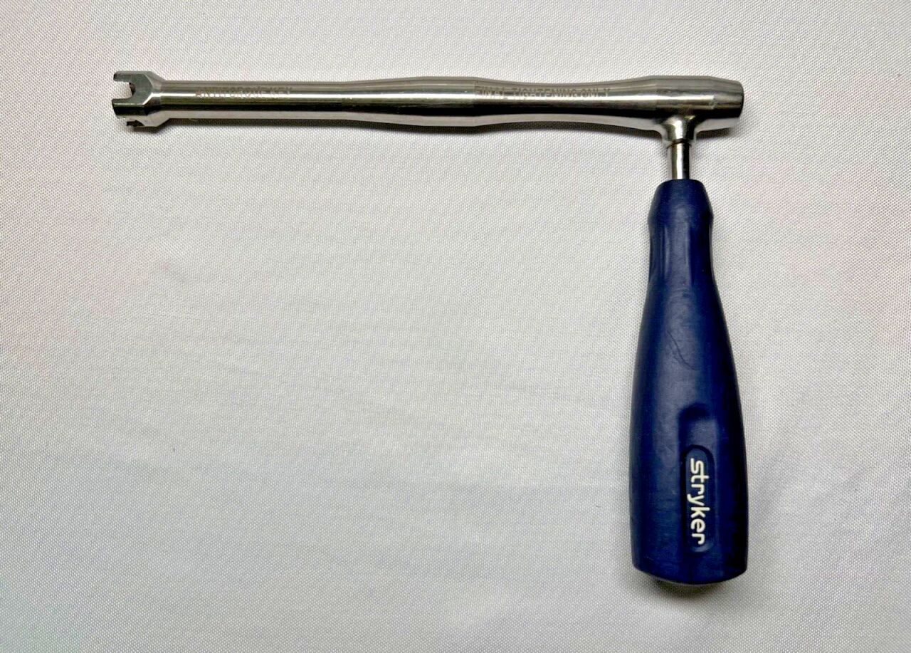 STRYKER 48237026 XIA3 Anti Torque Key Final Tightening Neuro Spine Orthopedics — photo 1