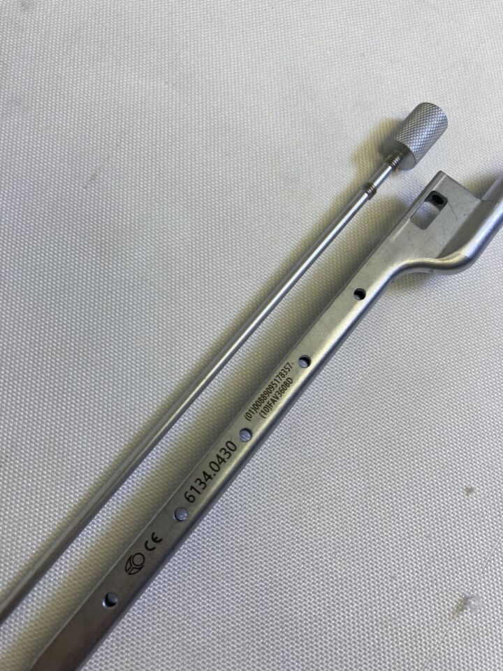 GLOBUS MEDICAL 6134.043 Surgical Holder — photo 6