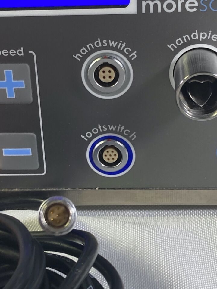 BLUE ENDO 55-000011 w 33157933 Foot Switch Arthroscopy Shaver System — photo 8