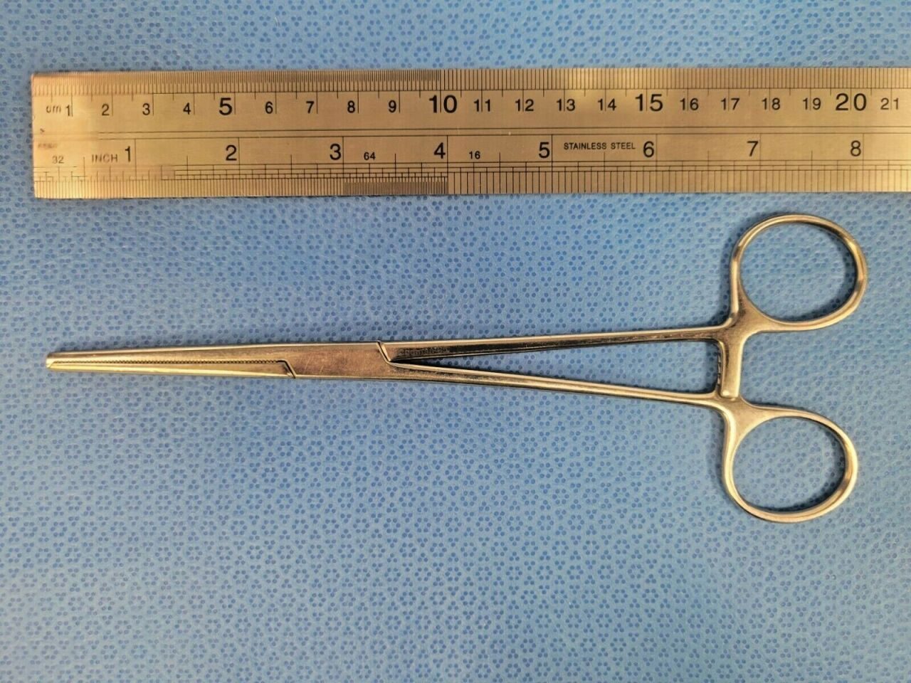 CODMAN 32-4130 Rochester-Ochsner Forceps Straight 8" — photo 5