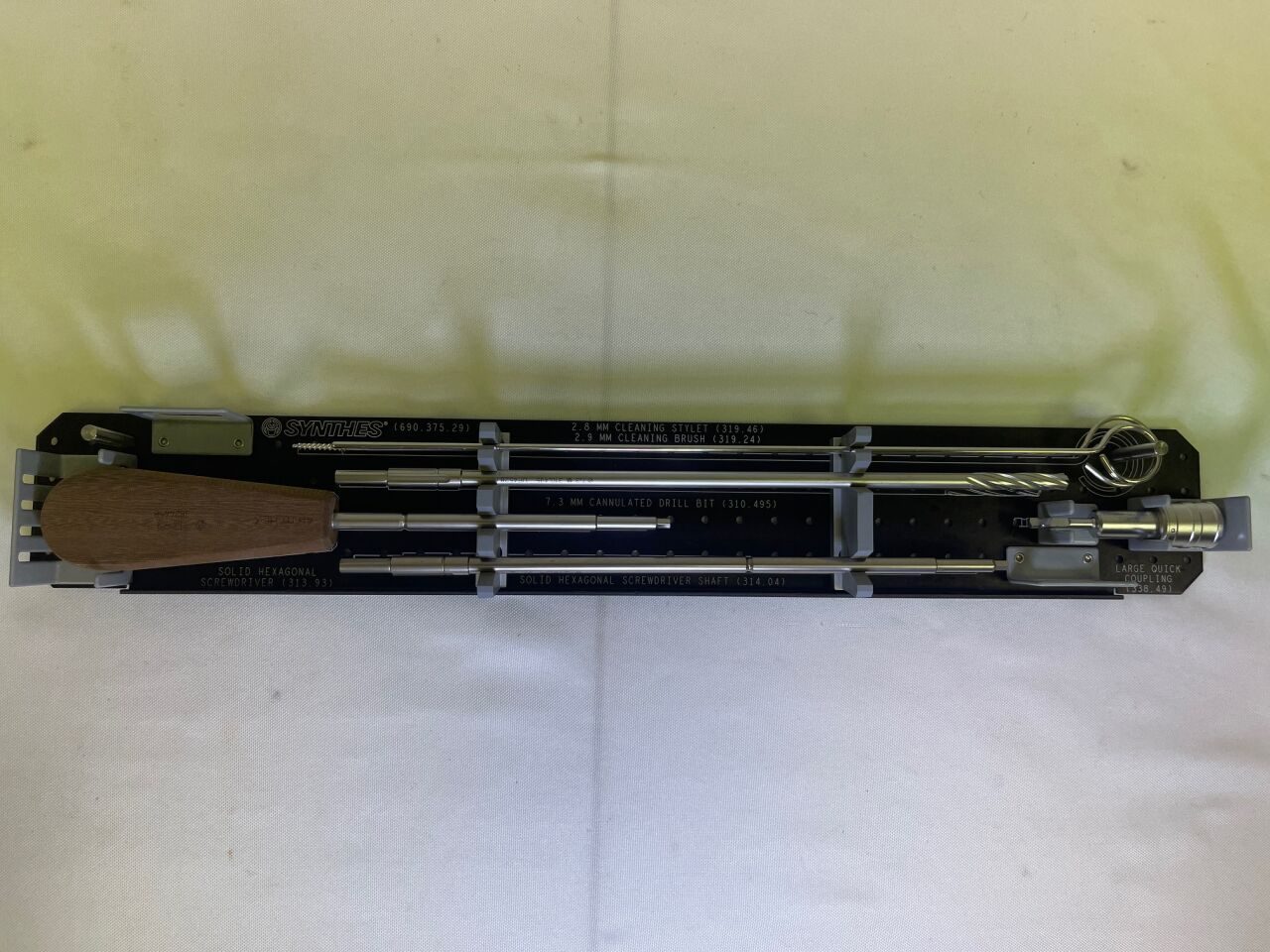 SYNTHES Various 6.5mm 7.3mm Combined Cannulated Screw System — photo 4