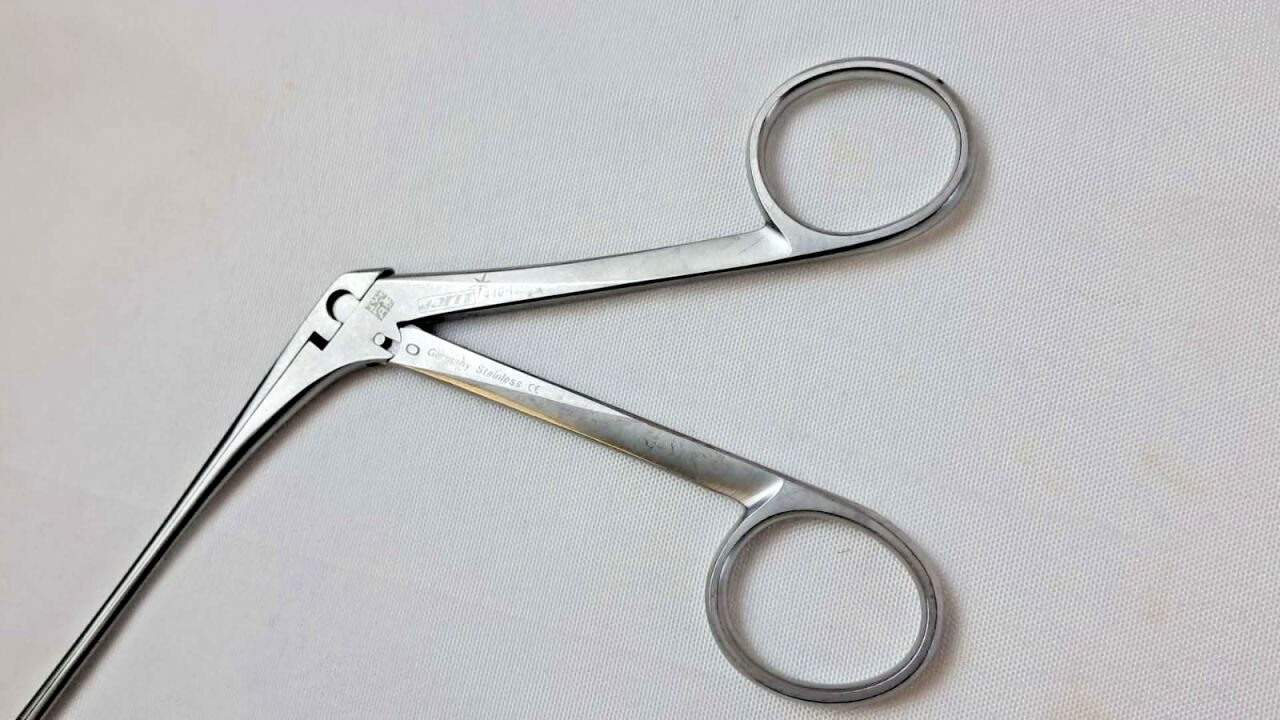 JARIT 440-130 Blakesley Nasal Forceps 4.5" Up-Angled Size 0 ENT — photo 3