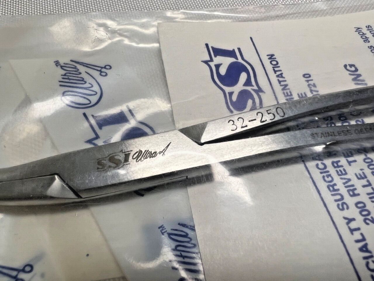 SSI ULTRA 32-250 Stratte Needle Holder Straight 9" Length — photo 3