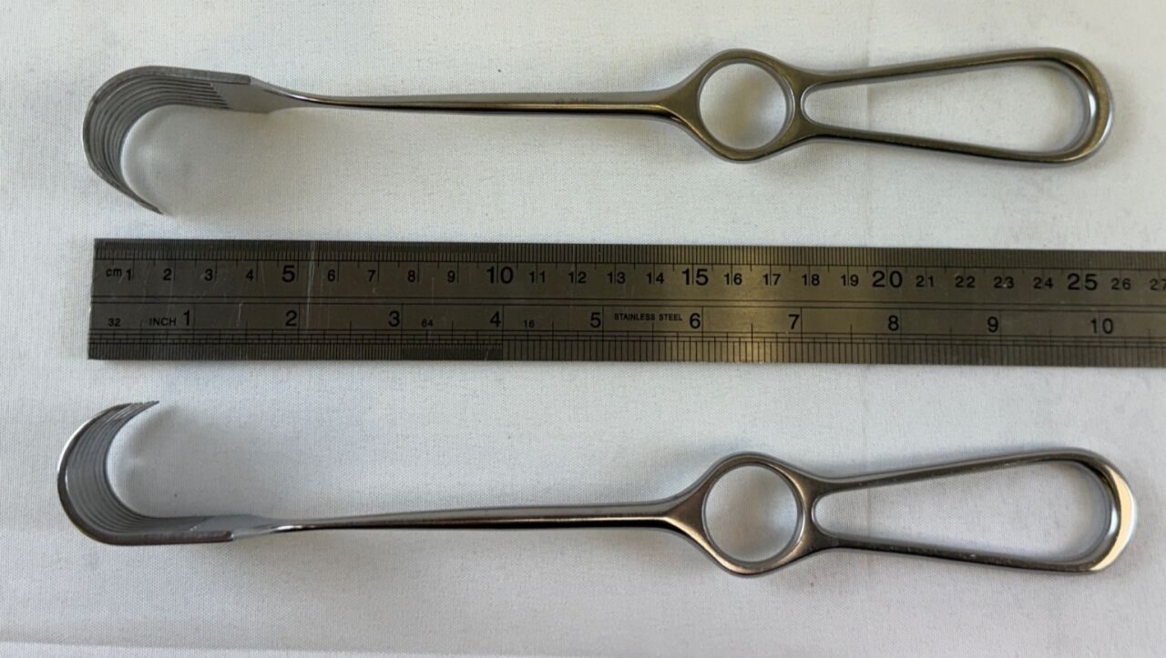 MILLENNIUM SURGICAL 34.438 Mueller Rake Retractors 10" Sharp 8 Prong Pair — photo 5