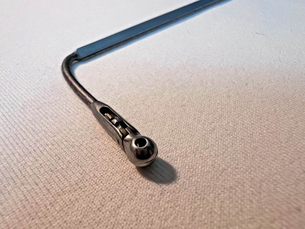 KARL STORZ Kleinsasser 8591MK 8591 MK Kleinsasser Laryngeal Downward 4mm Cup Grasping Forceps 7" L — photo 3