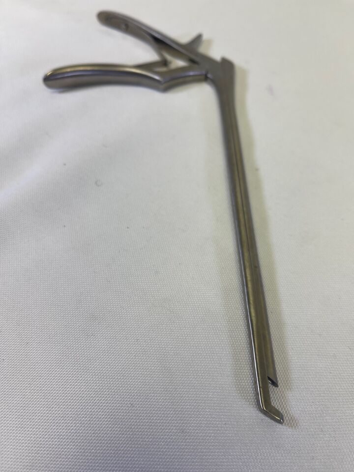 MILLENNIUM SURGICAL 70.5914 Spurling Kerrison Rongeur 4mm x 40deg Up x 9" — photo 10