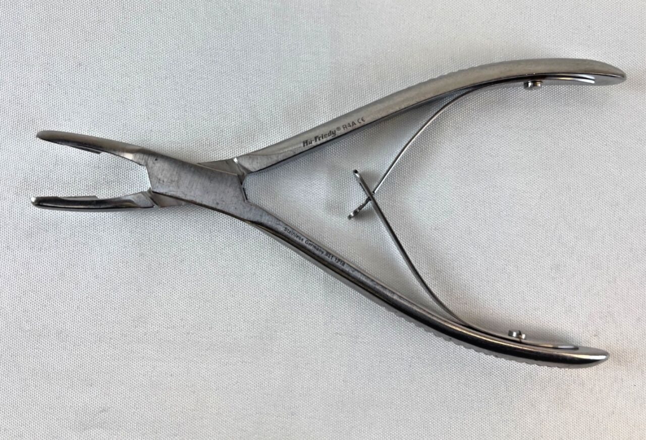 HU-FRIEDY R4A Cleveland End Cutting Rongeur