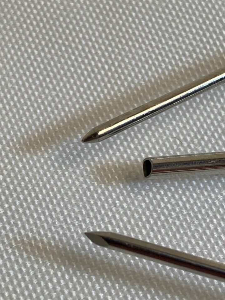 ARTHREX AR-3015N w Sharp & Blunt Obturators 2.75" Small Joint Dual Valve Cannula with Obturators — photo 4