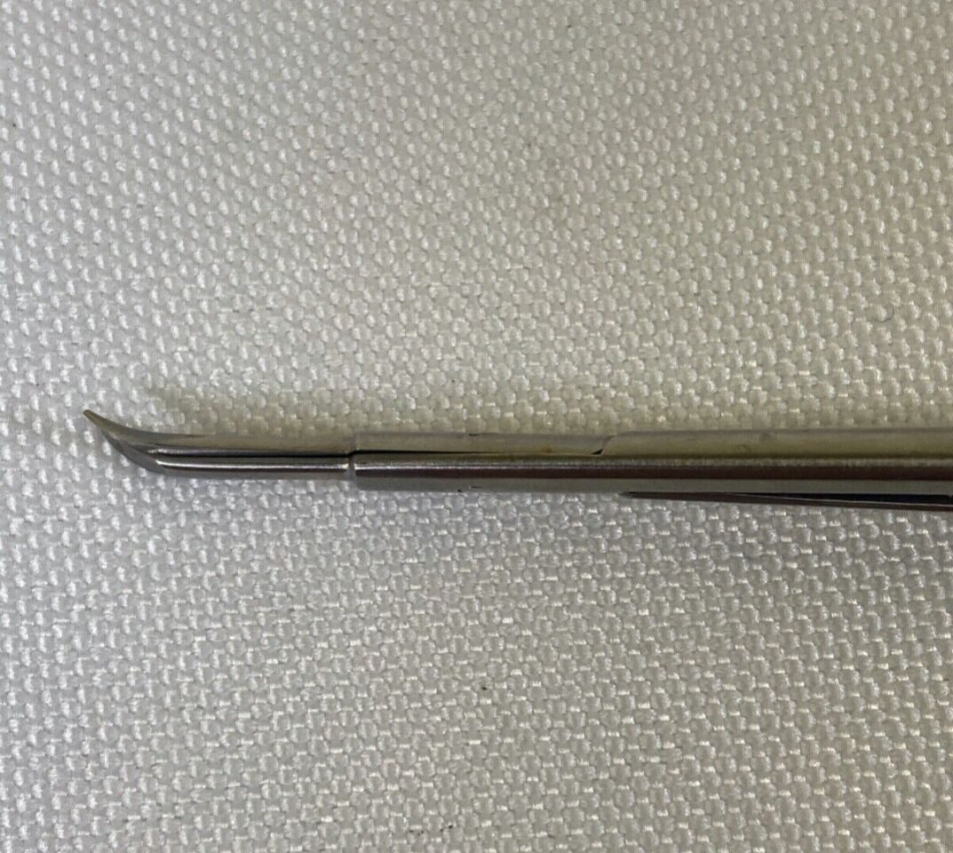 AESCULAP FD040R Bayonet Micro Form Scissors Curved Upward Blade Sharp/Sharp 9" — photo 3