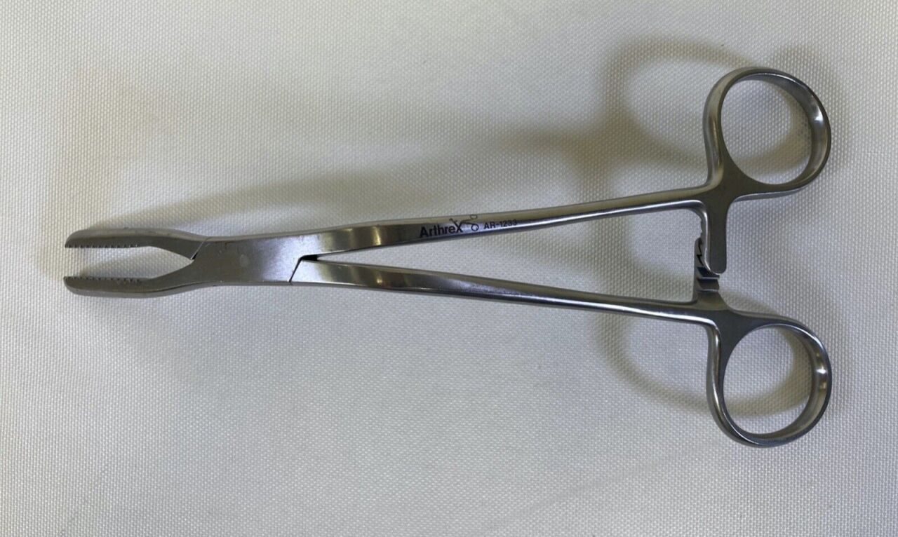 ARTHREX AR-1233 Angled Drill Guide Clamp Orthopedics Trauma