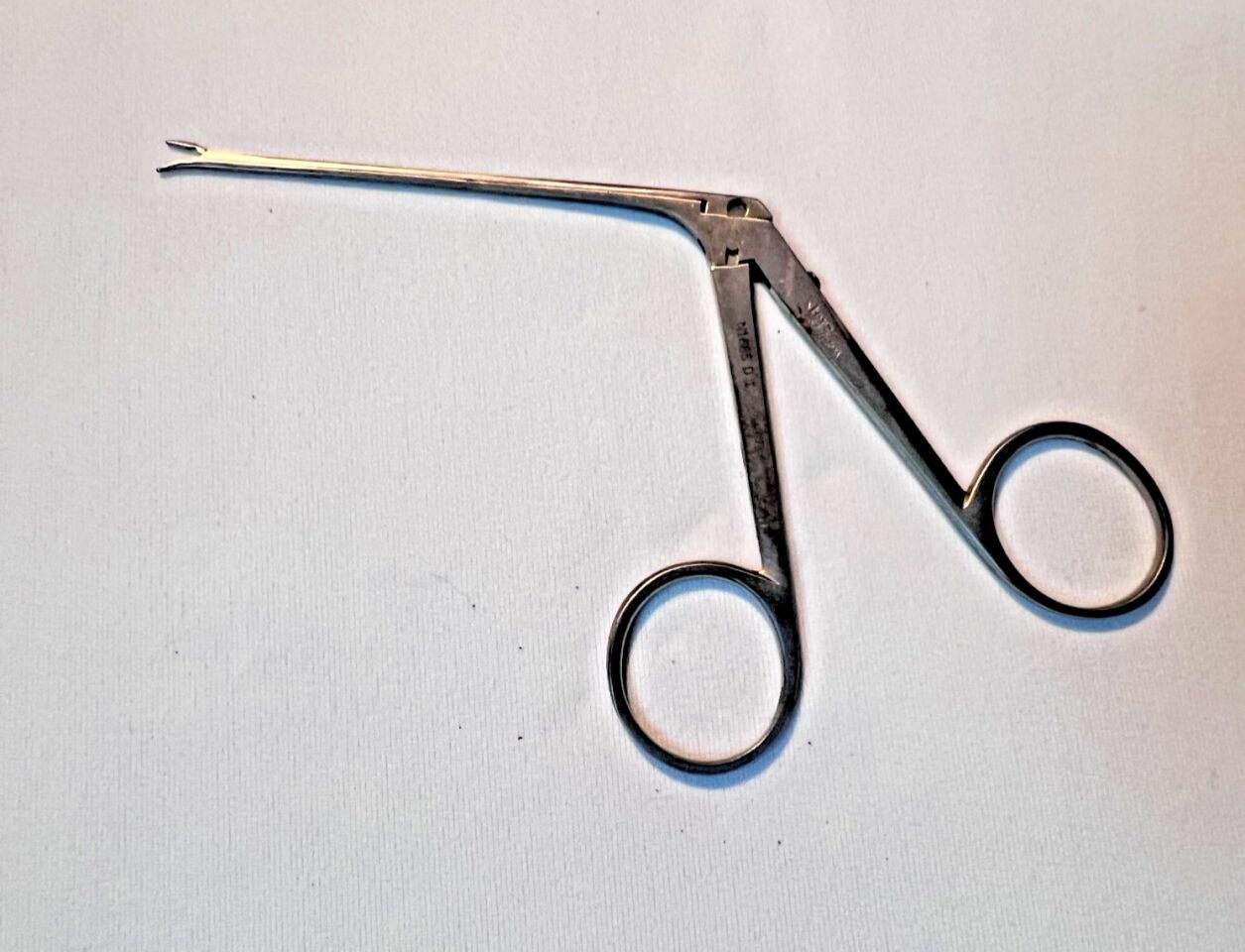 KARL STORZ Crimper Forceps N1685 D 1 Storz N1685 D 1 McGee Crimper Forceps 3mm Downward Angled Jaws 5" Length — photo 1