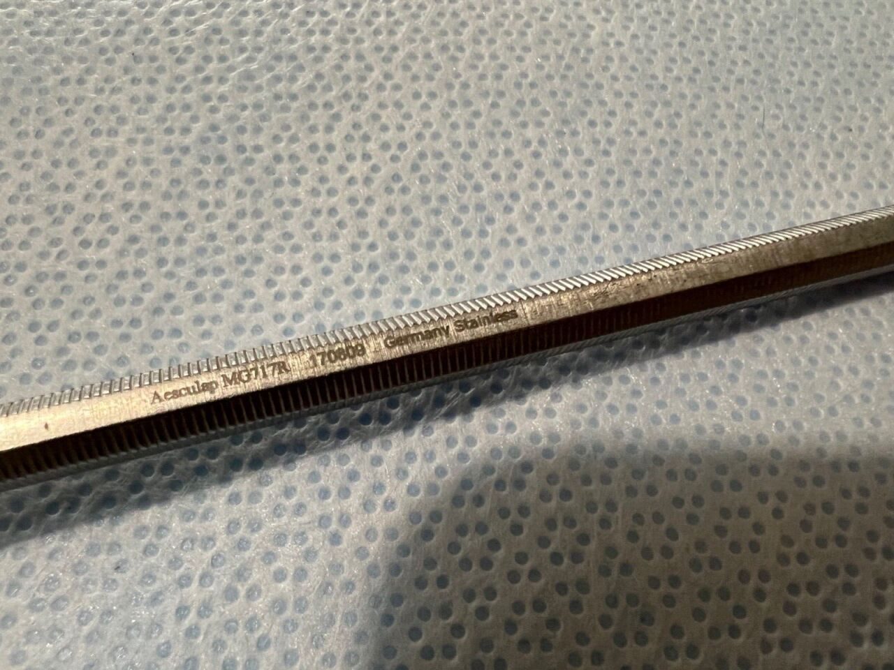 AESCULAP MG717R 215mm Double-Ended Angled Crile Ganglion Dissector/Knife — photo 2