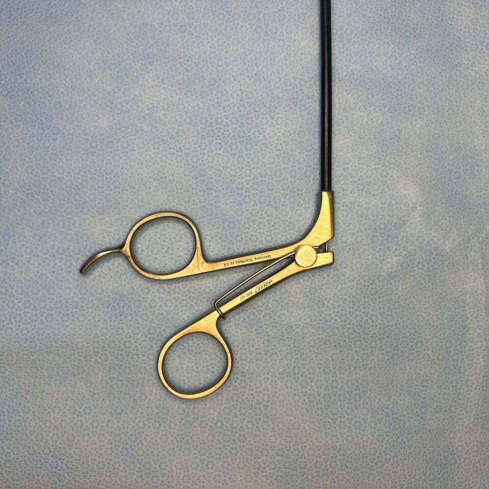 JARIT 600-137 Claw 5mm x 32cm Spring Loaded Grasping Forceps — photo 3
