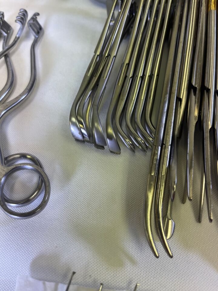 VARIOUS  66 Piece Konig Weck Jarit Patella Instrument Set w Sterilization Case — photo 9