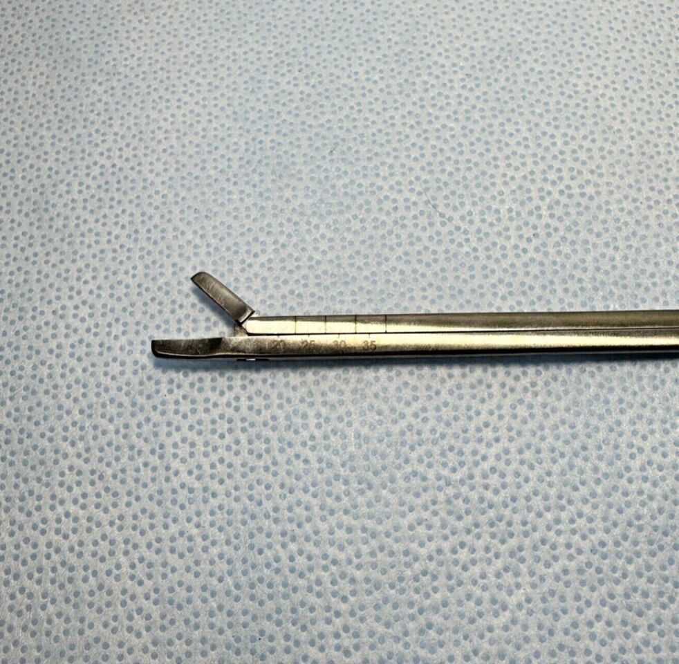 ACROMED 630901.5  Surgical Pituitary Rongeur 1.5MM 16-1/2" — photo 3