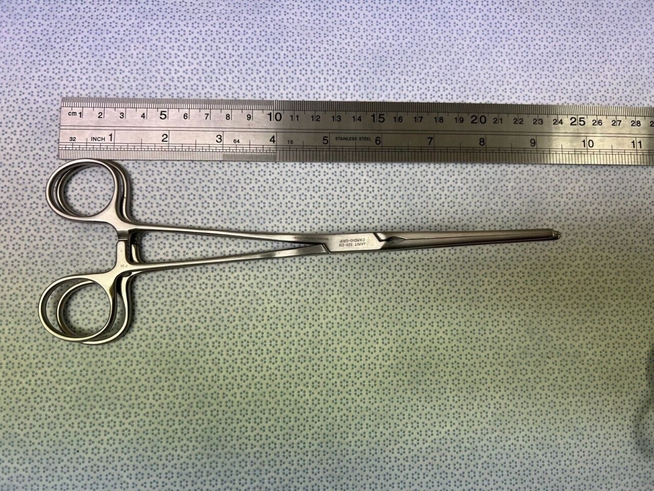 JARIT 320-231 Set of 2 DeBakey Coarctation Clamp 8 5/8" Angled w/ Straight Jaw — photo 4