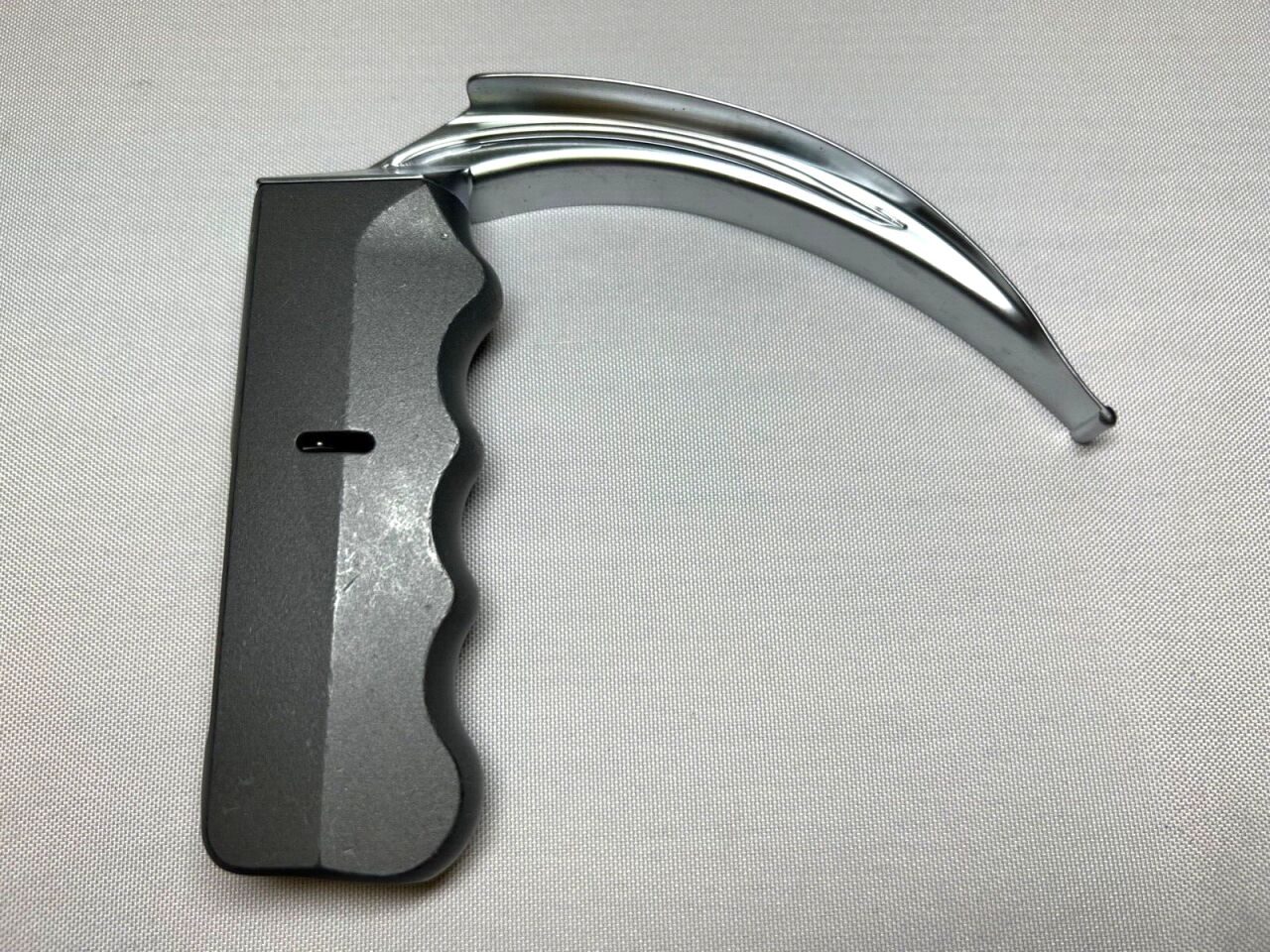 KARL STORZ 8401B Berci-Kaplan DCI Size 4 60deg Macintosh Laryngoscope