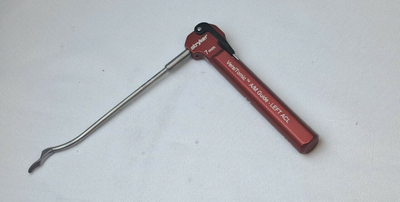 STRYKER 234-108-017 VersiTomic A/M Guide Left ACL 7mm Offset — photo 4