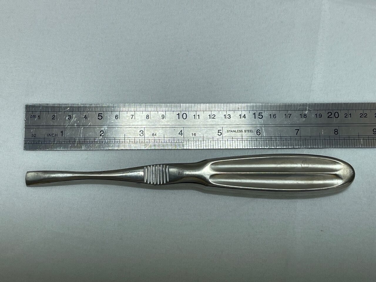 W. LORENZ 02-5205 Sharp Periosteal Elevator 1cm x 21cm Maxillofacial — photo 6