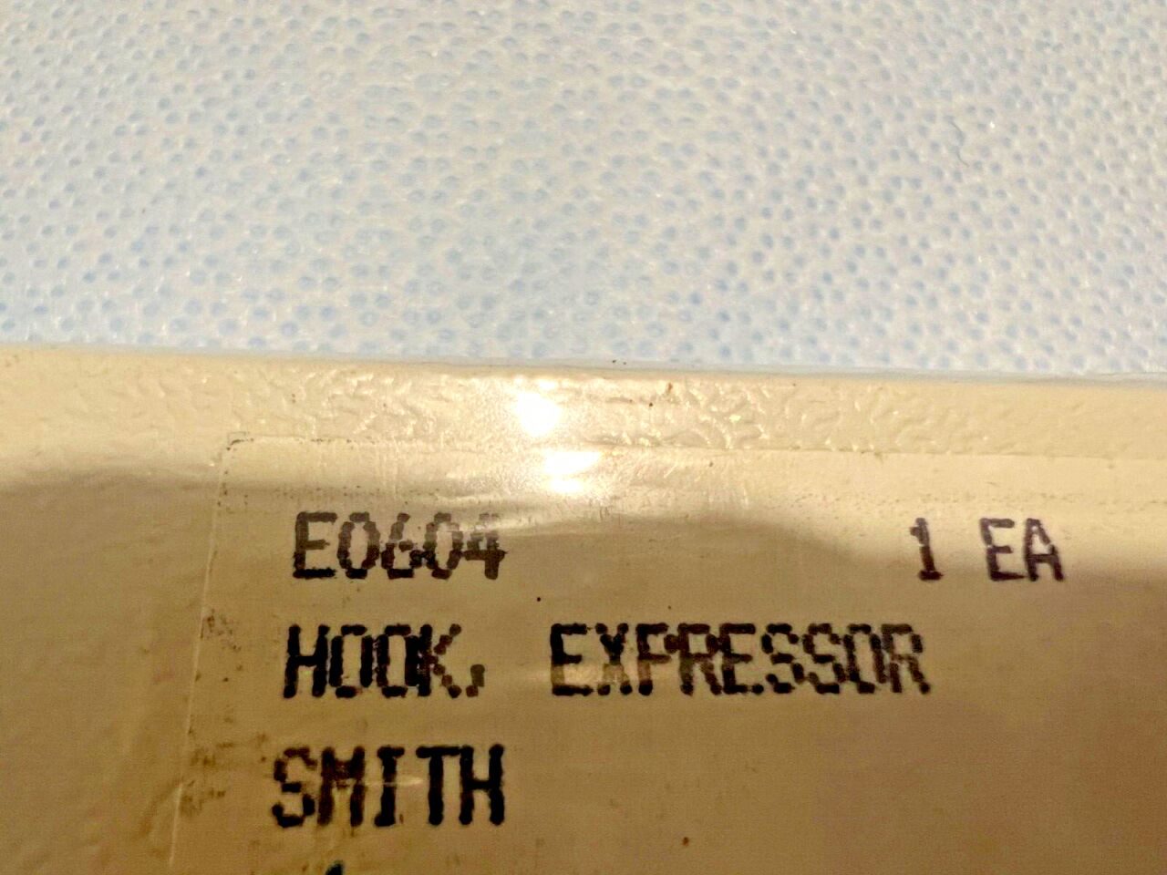 STORZ E0604 Smith Expressor Hook 11.5mm Curved Hook 5-7/8" Ophthalmology — photo 2