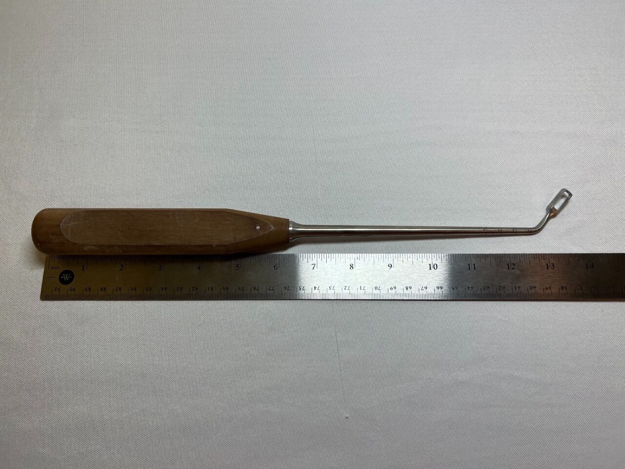 SYNTHES 389.283 Angled T-PLIF Rectangular Curette 8mm — photo 1