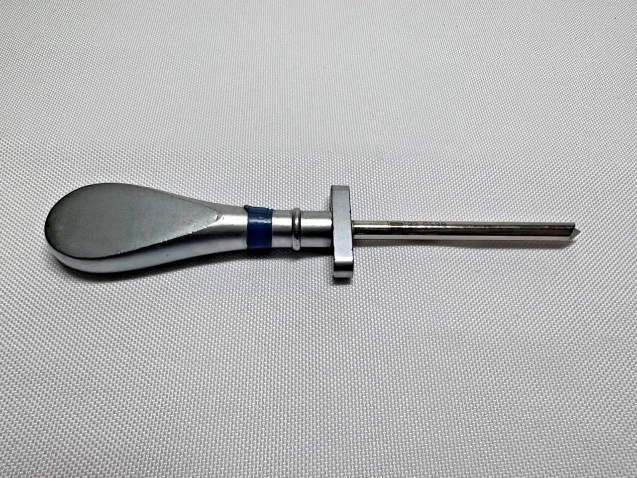 RICHARDS 23-0588 Surgical Trocar & Sleeve 4mm — photo 3