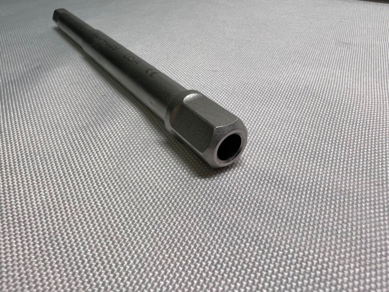 SYNTHES 357.398 Cannulated Shaft w/ 8mm Hex — photo 2
