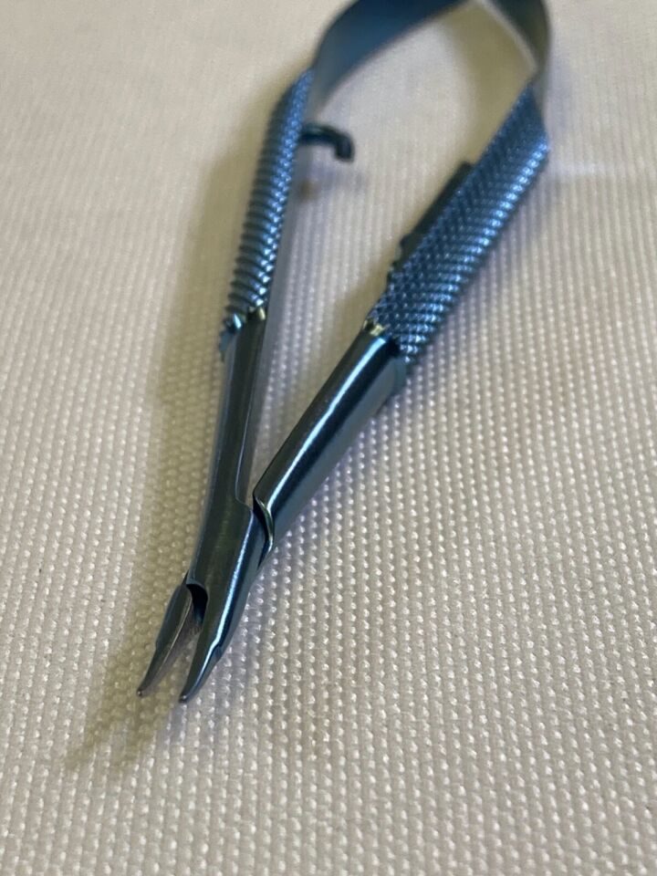 V. MUELLER OP0915-201 Mini Barraquer Needle Holder w/ Lock Titanium Fine 9mm Jaw — photo 5