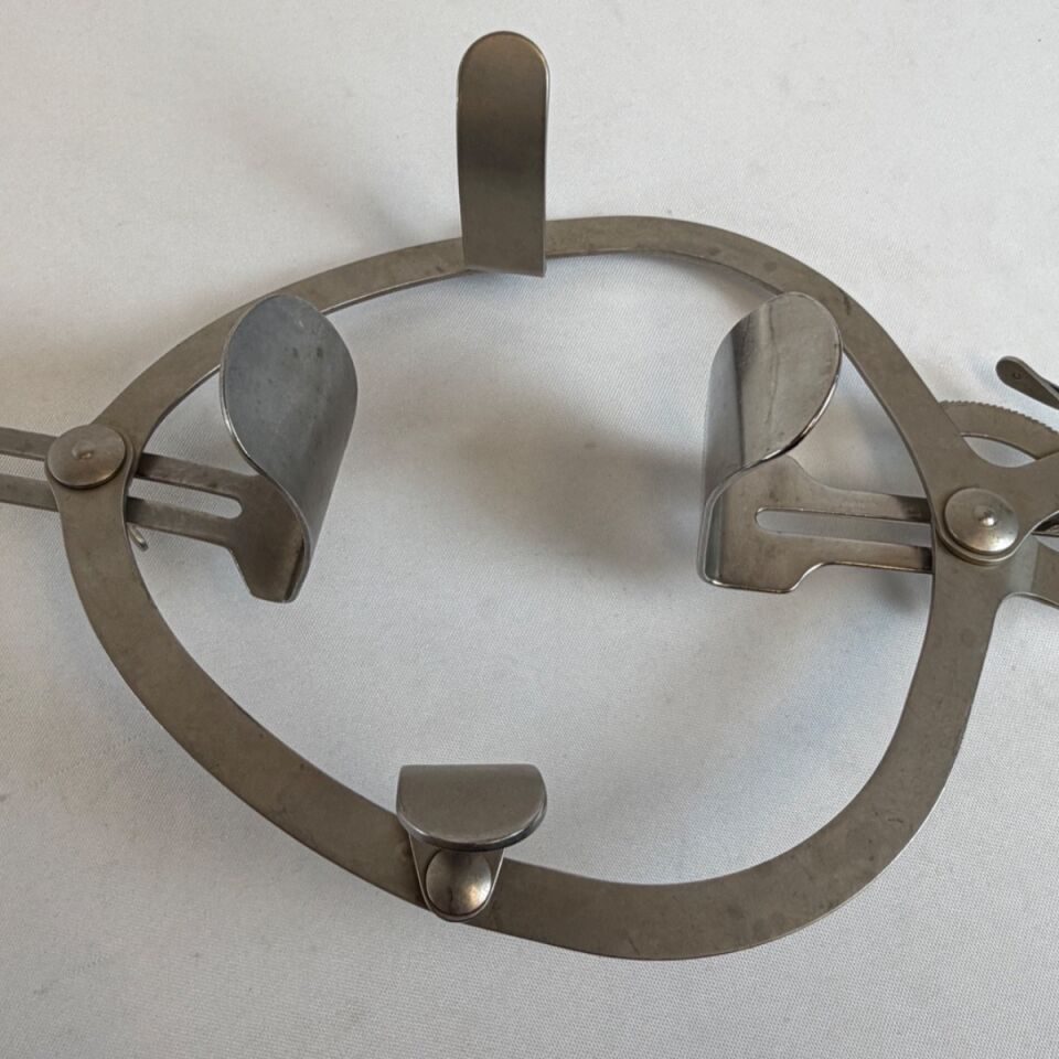 V. MUELLER SU3055 O'Sullivan-O'Connor Abdominal Retractor w/ 2 Blades — photo 4