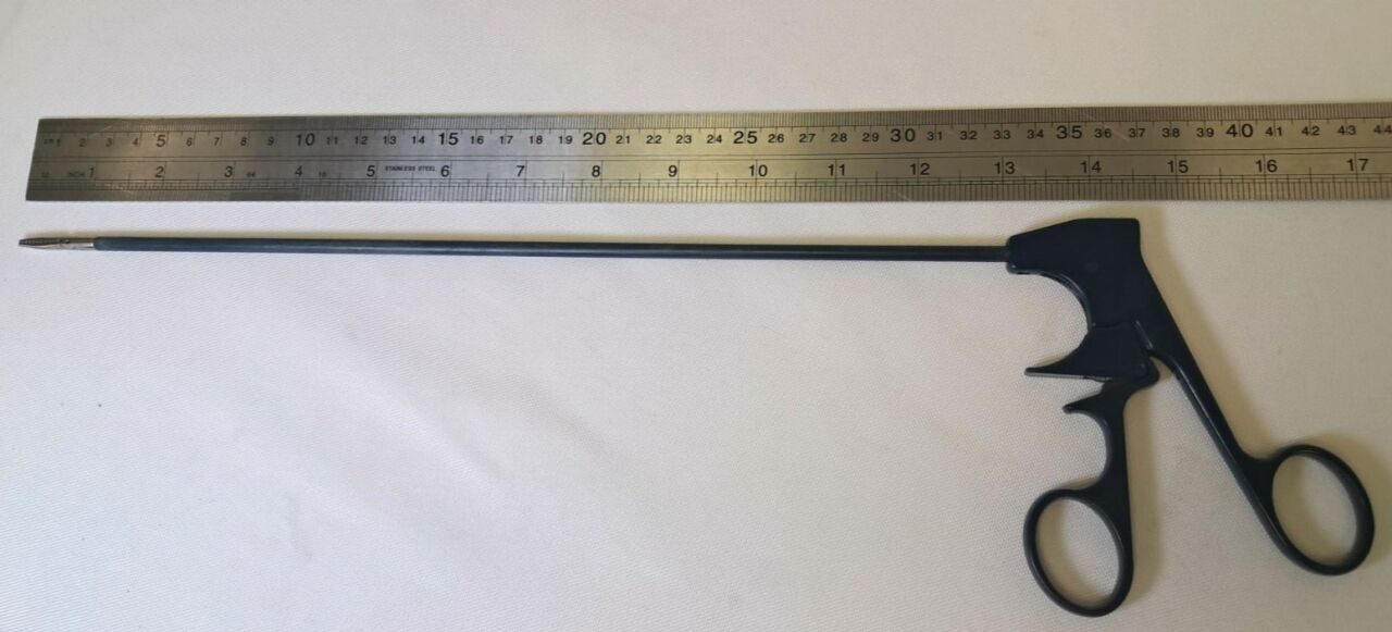 DAVOL 5874000 Forceps with Insulated Tube and Locking Handle — photo 4
