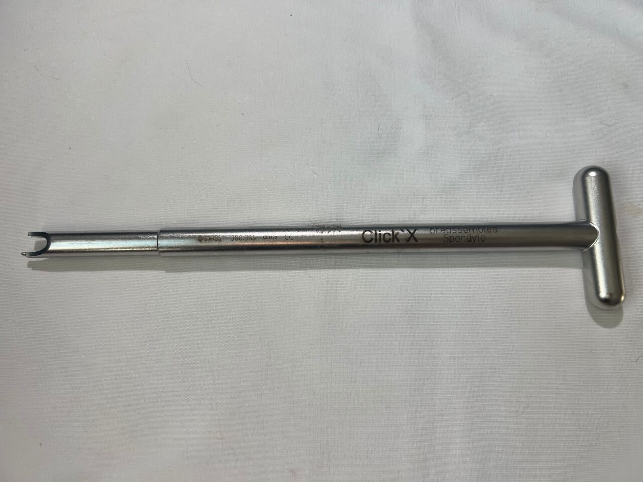 SYNTHES 388.365 Cannulated T-Handle Driver For Click X Locking Cap — photo 1