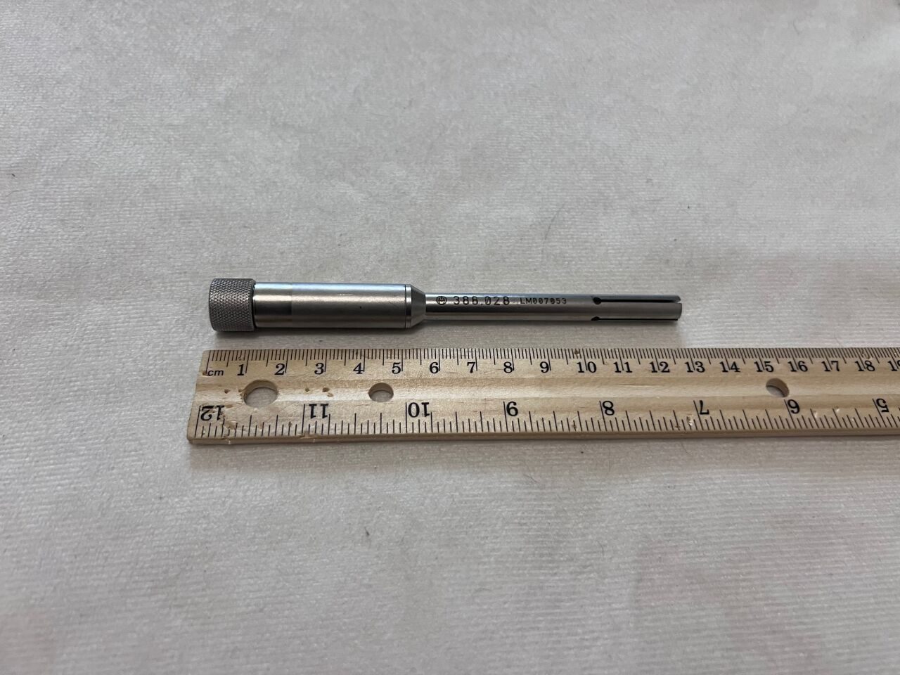 SYNTHES 388.028 Self-Retaining Holding Sleeve For Temporary Fixation Pins — photo 2