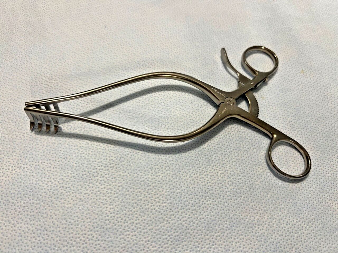 V. MUELLER N950 Adson Cerebellar Straight Retractor 4X4 Sharp Prongs 7-1/2" L — photo 1