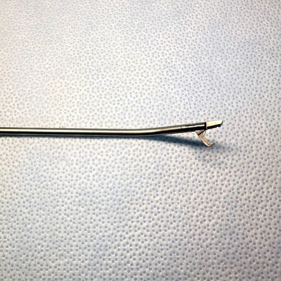 SHUTT-LINVATEC 1.12111 Micro-Scissors 30deg Left Forcep 3.4mm dia., 130mm — photo 3