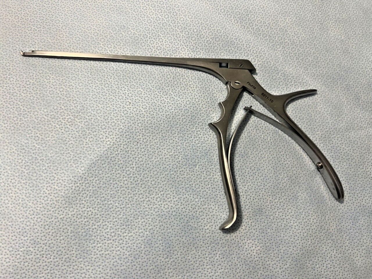 FUJITA MEDICAL 8211-10 Rongeur 1mm X 40deg X 6-3/4" Neurology Spinal — photo 1