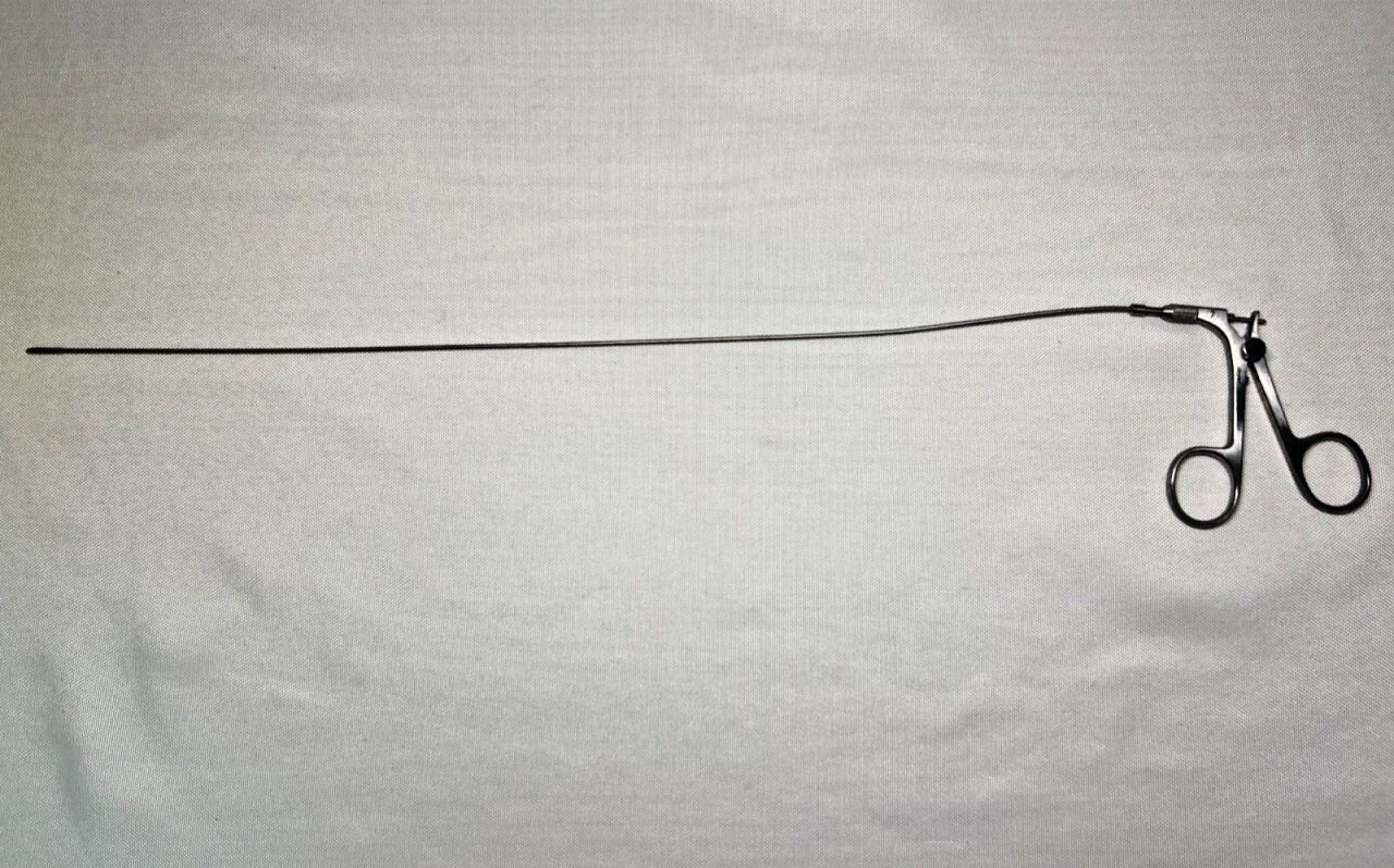 STRYKER 505-880-107 Flexible Biopsy Grasping Forceps 7Fr. x 41cm Urology — photo 1