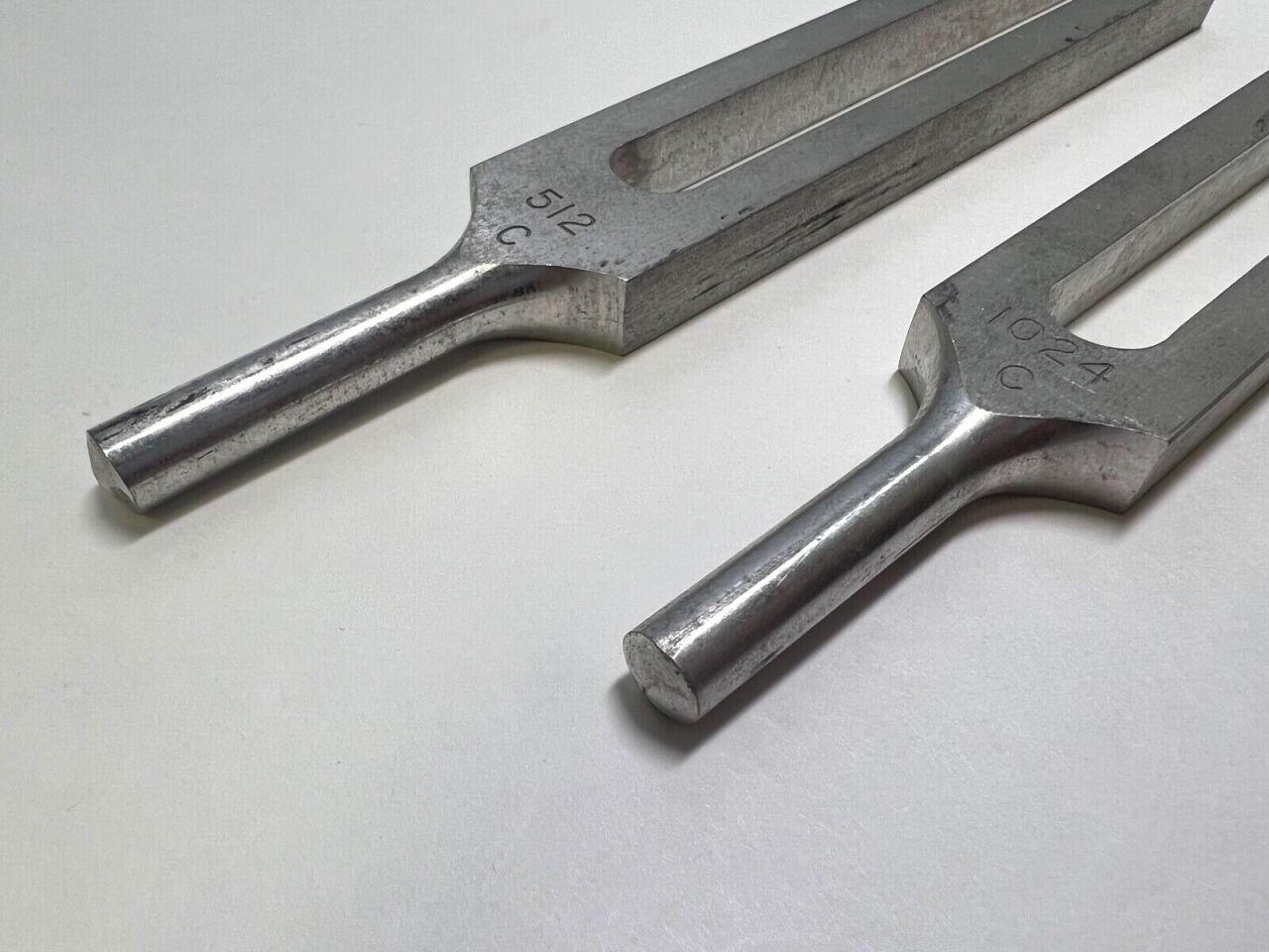 MILTEXSKLAR 1024 C / 512 C Lot of 2 Tuning Forks — photo 3