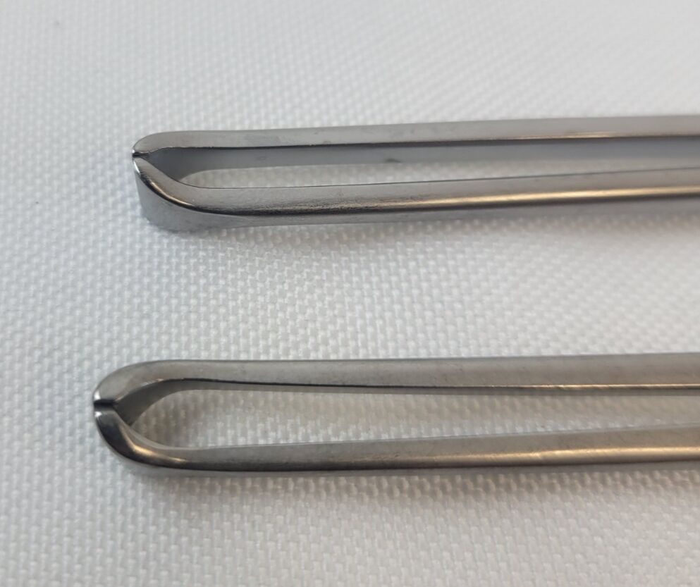 AESCULAP EA018R Allis Intestinal and Tissue Grasping Forceps - Set of 2 — photo 2