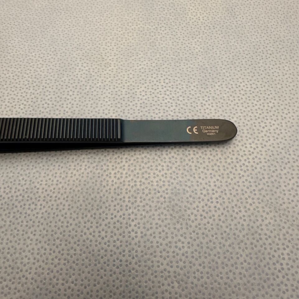 CODMAN 30-8404 Titanium DeBakey Forceps 9-1/2" — photo 5