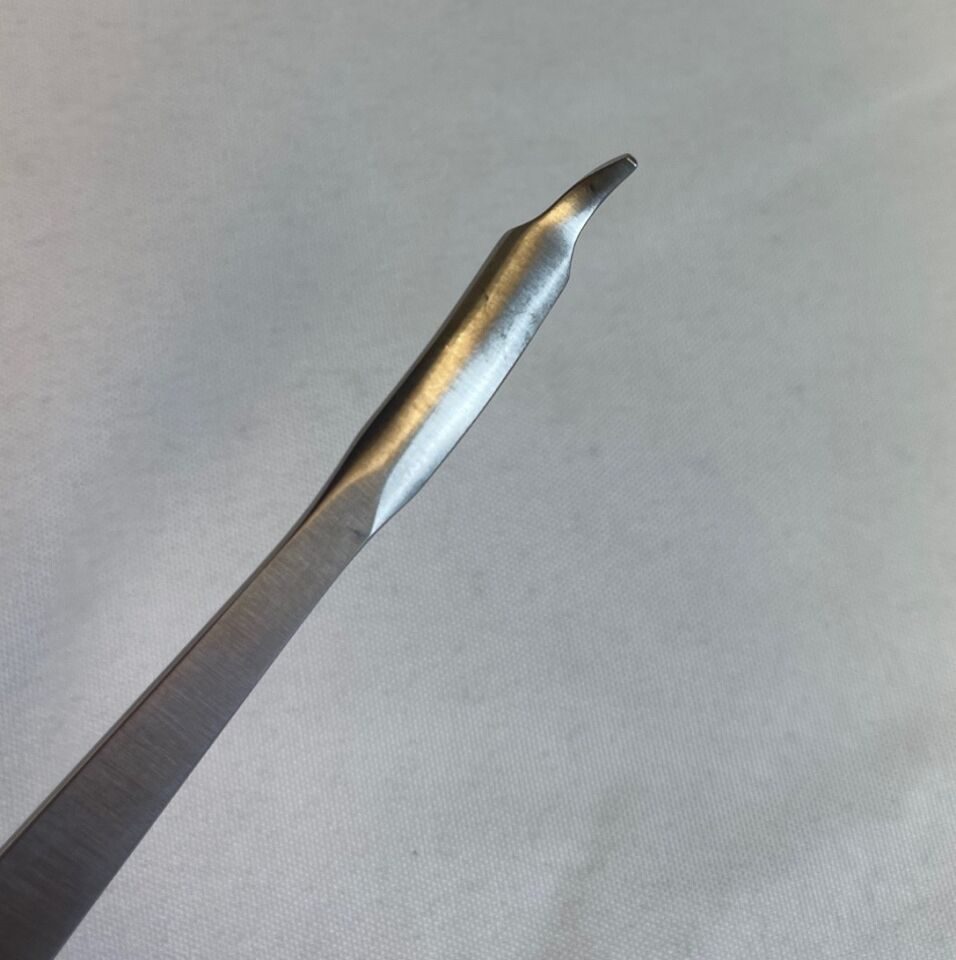ARTHREX AR-13210 Mini Hohmann Retractor 8mm x 6.5" — photo 6