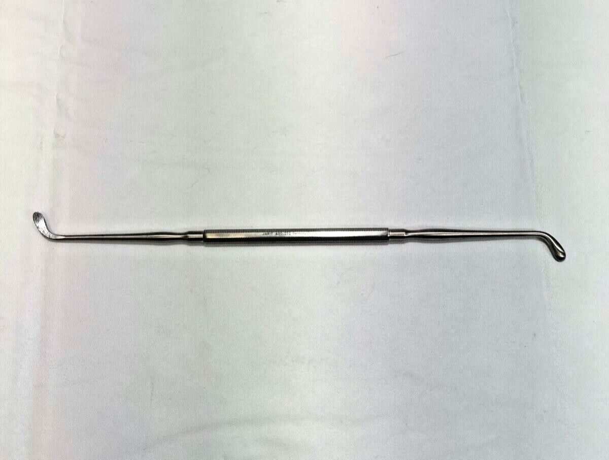 JARIT 400-272 Pennington Septal Elevator 4.2mm x 4.6mm Blades 209mm Long ENT