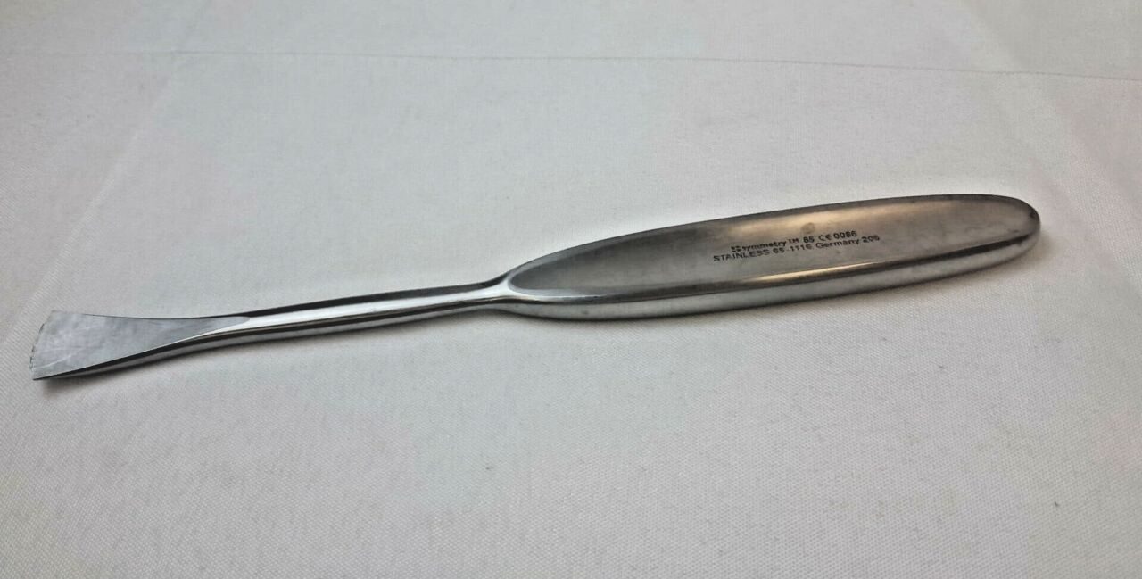 SYMMETRY 65-1116 Langenbeck Periosteal Elevator 16mm 8in Sharp — photo 1