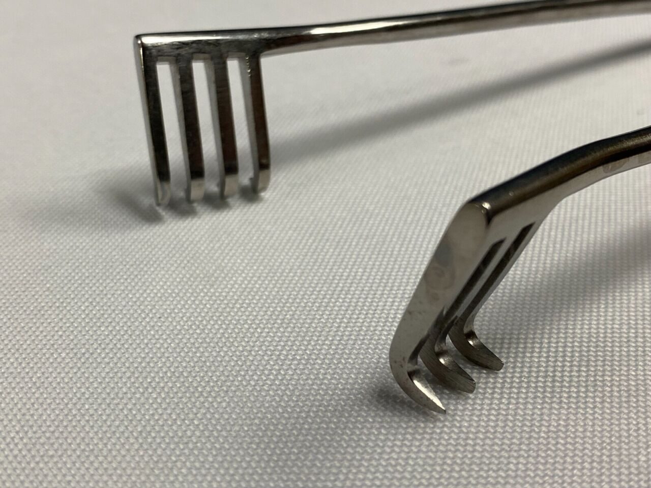 ZIMMER 3045-03 Sharp Prong Weitlaner Retractor 3 X 4 — photo 3