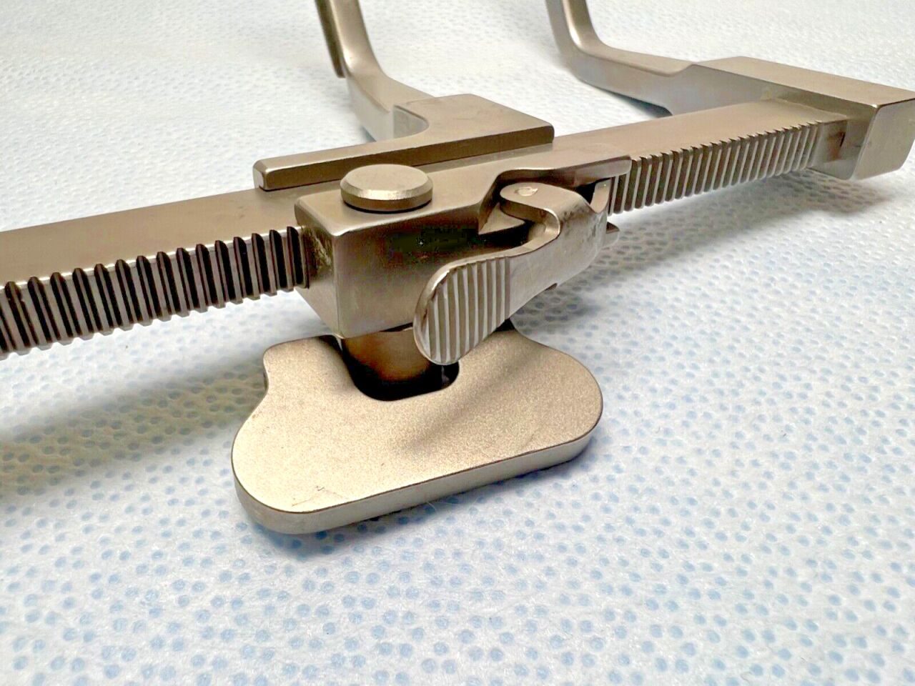 V. MUELLER s-0104 Shadow-Line Right Distractor, 120mm, Neurolog,  Spine — photo 2
