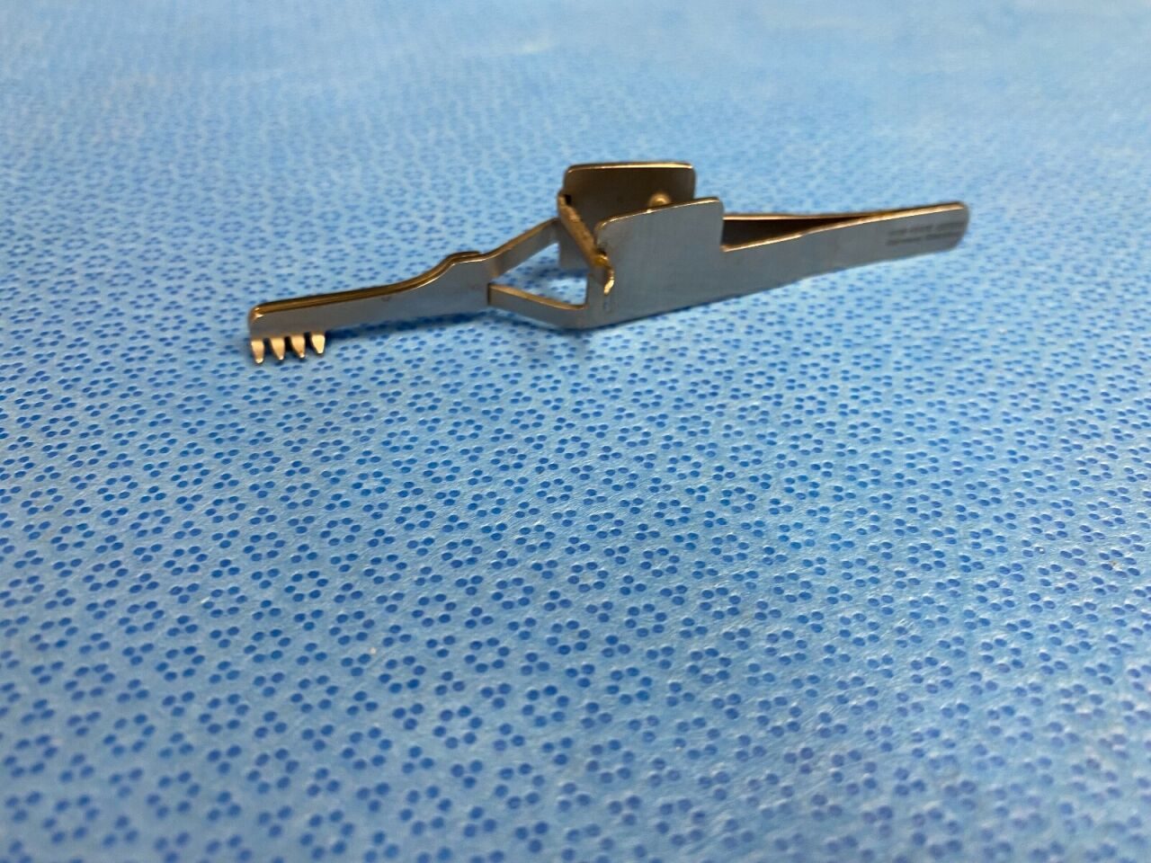 HERMANN H11863410 DIMEDA Retractor 4x4 Sharp Prongs — photo 2