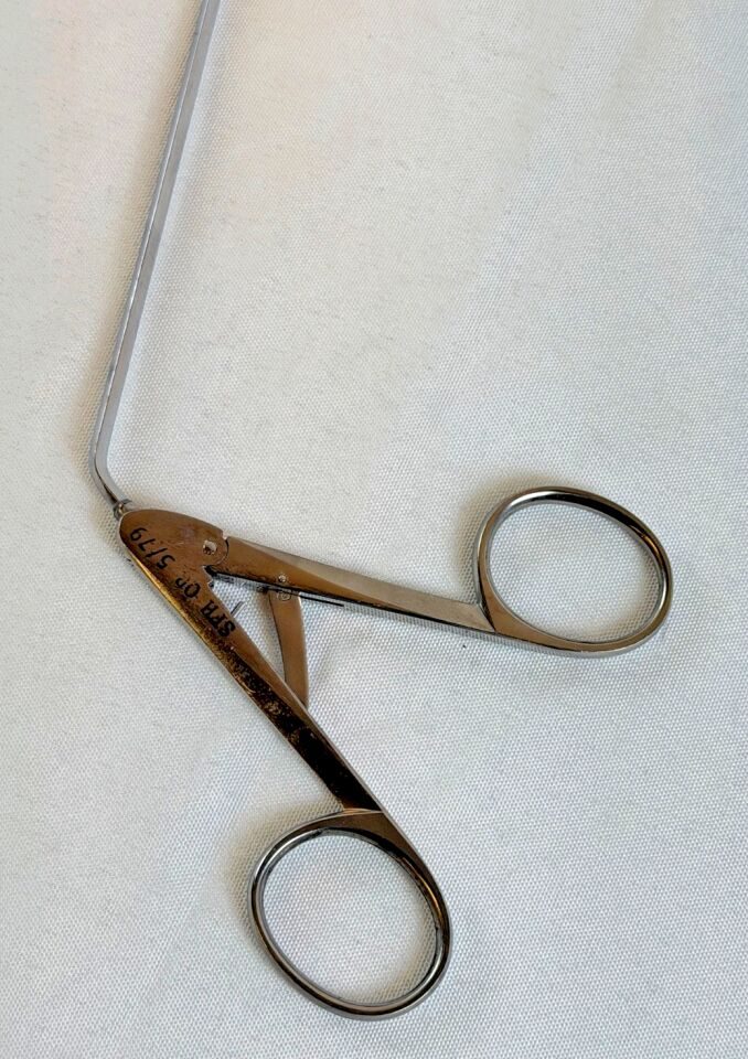 KARL STORZ 10370R D/A Biopsy Cup Forceps 9mm x 4mm Jaws 50cm WL ENT Bronch — photo 3