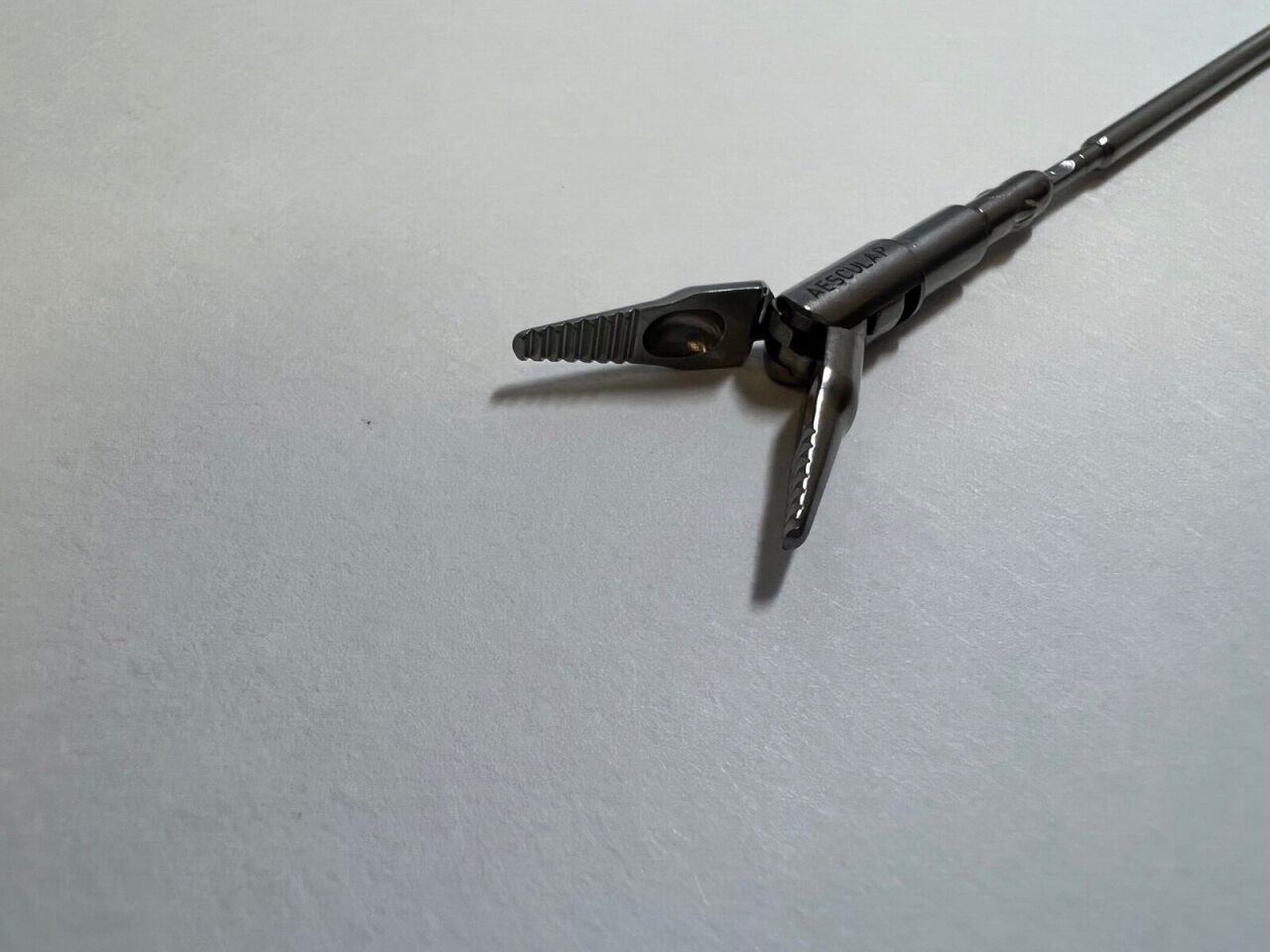 AESCULAP PO678R Laparoscopic 5mm Dolphin Nose Dissecting Forcep Jaw Insert — photo 4